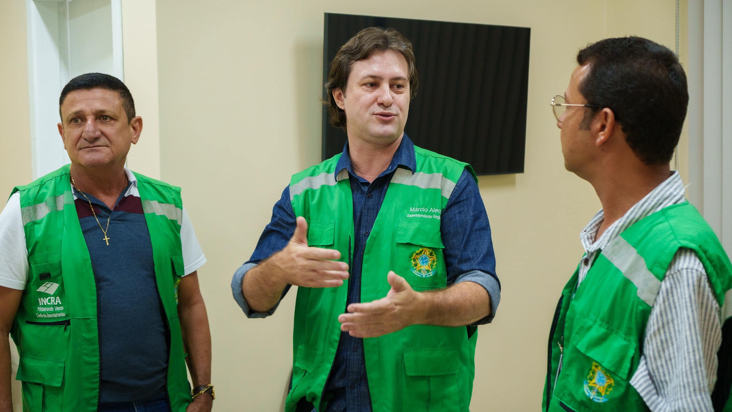 Superintendente regional do Incra no Acre, Márcio Alécio, enfatiza a importância da cooperação com o governo do Acre. Foto: Uêslei Araújo/Sema 