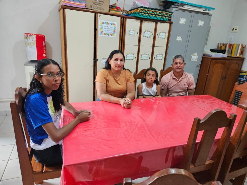 Dona Neudivânia: “Estou muito orgulhosa”. Foto: Stalin Melo/SEE