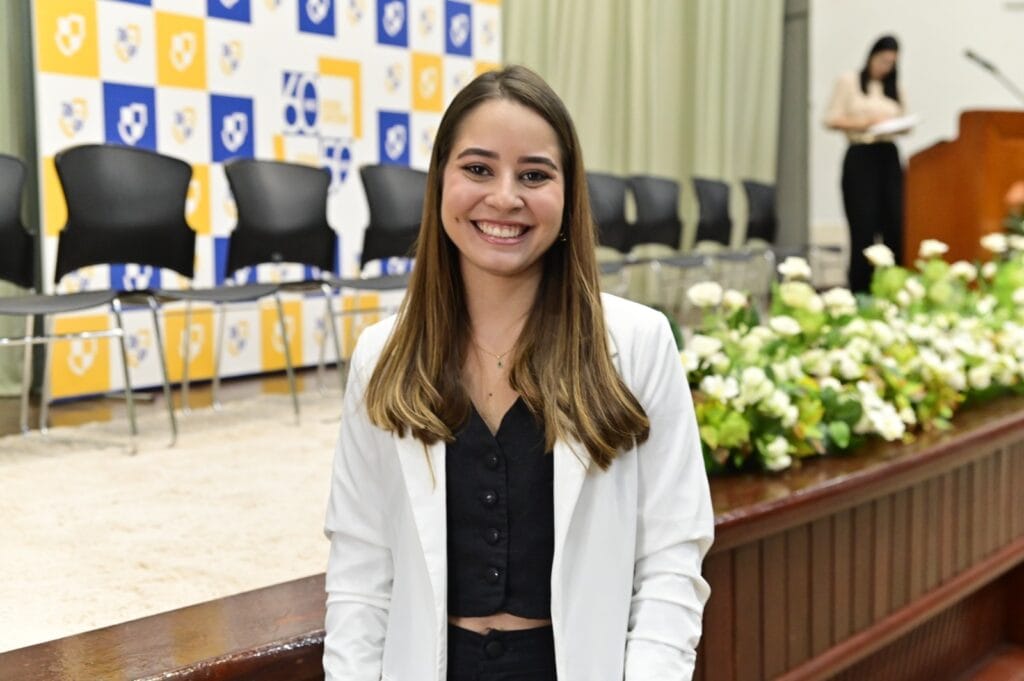 Após dois anos de residência, Beatriz comemora as oportunidades conquistadas. Foto: Luan Martins/Sesacre