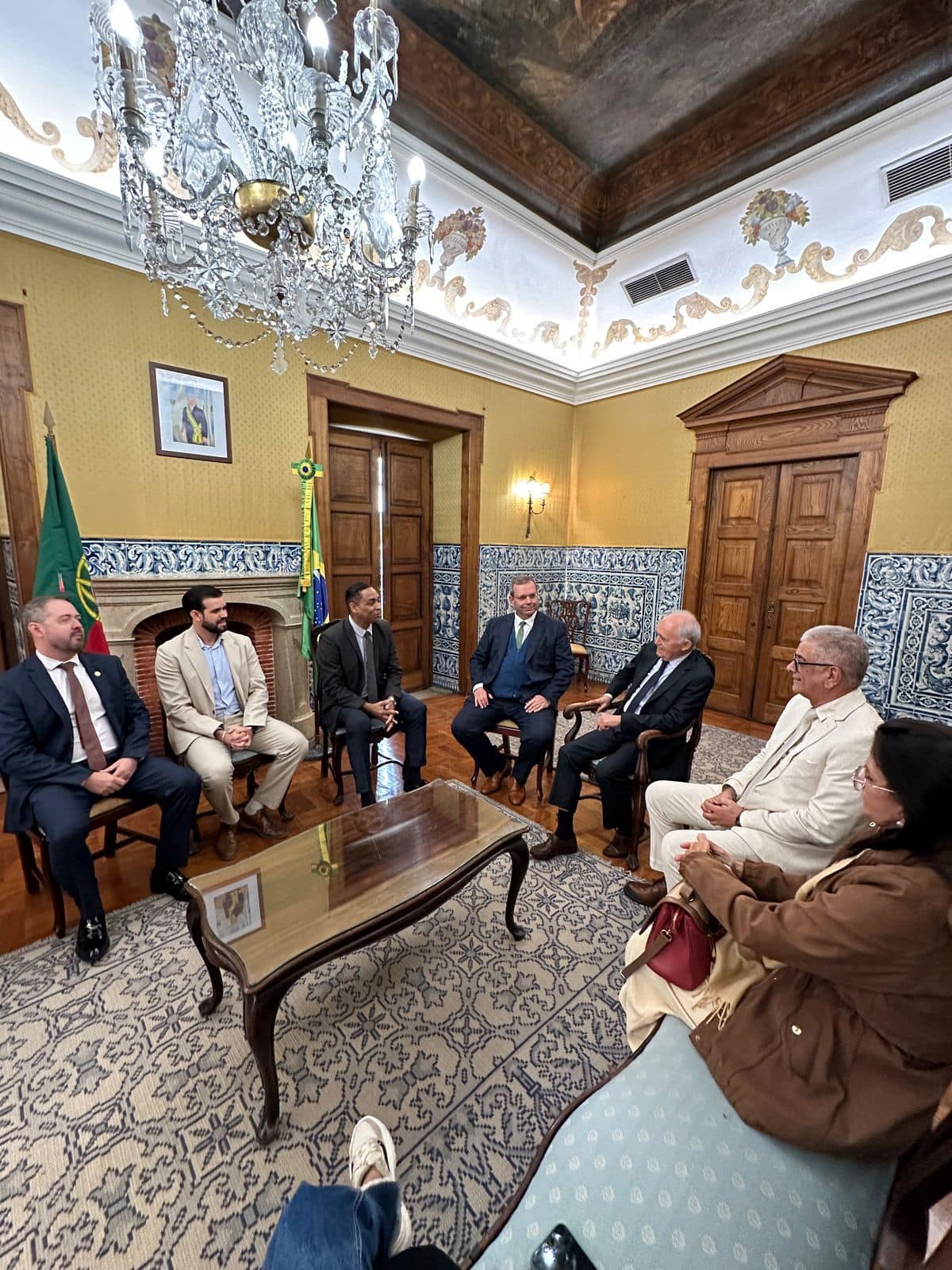 Encontro aconteceu na terça-feira, 11, na Embaixada do Brasil em Portugal. Foto: cedida