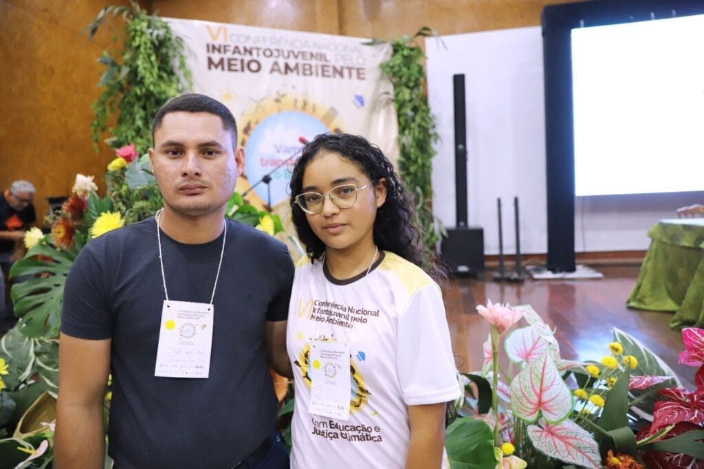 Professor Wesley e aluna Jennifer representaram a Escola Francisco Lino Ribeiro de Rodrigues Alves. Foto: Mardilson Gomes