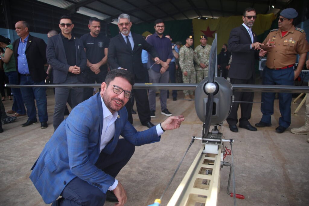 Governador Gladson Camelí na entrega do Vant, na base do Ciopaer. Foto: Dharcules Pinheiro/Sejusp