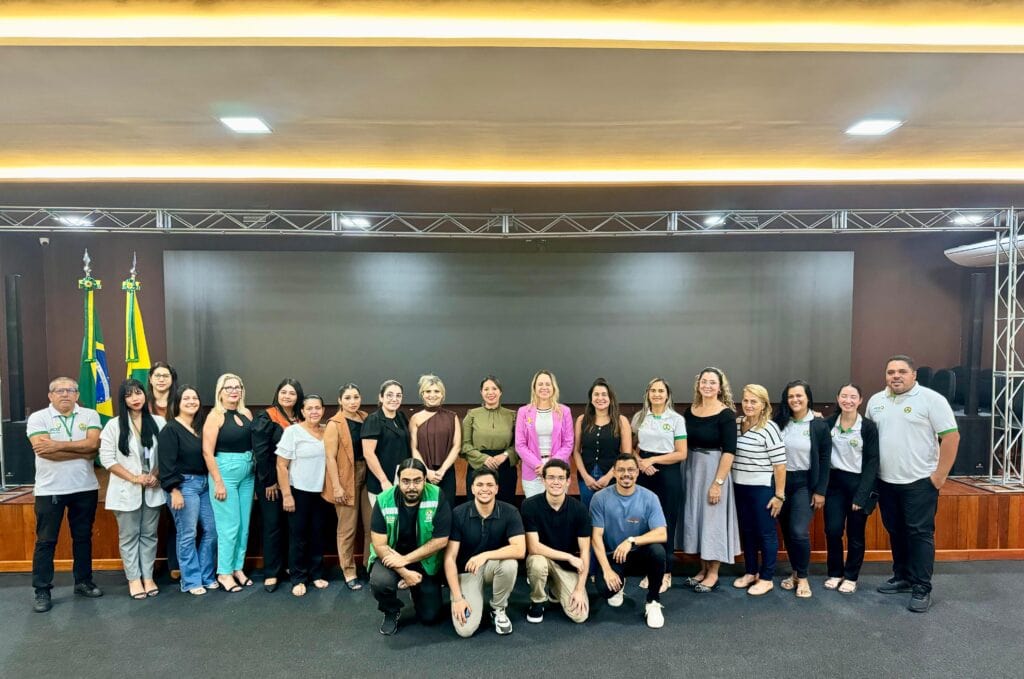 Servidores do Procon participam de palestra sobre linguagem simples na Escola do Poder Judiciário do Acre. Foto: Marcos Alexandre/Esjud