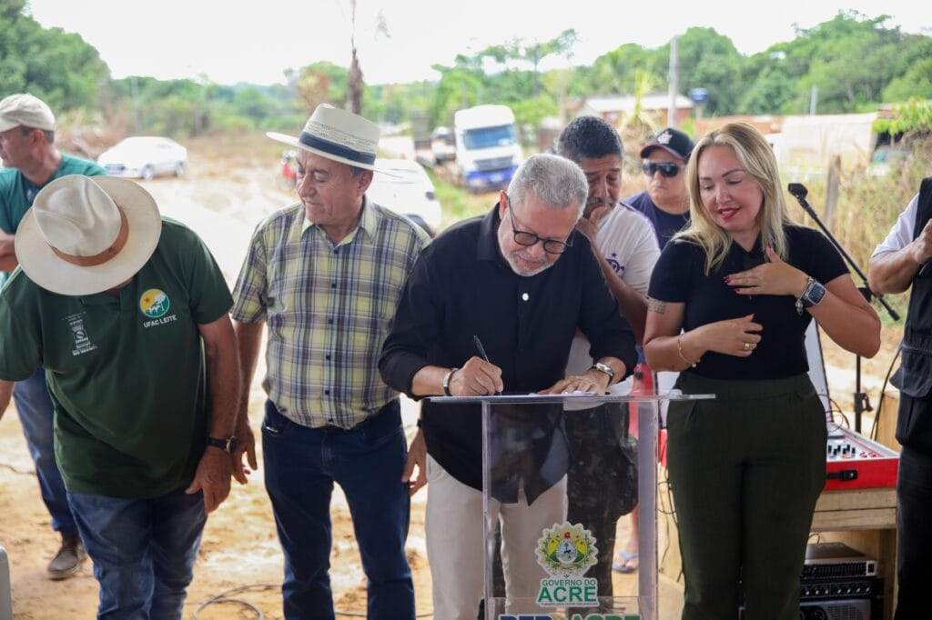 Deputado estadual Afonso Fernandes foi um dos articuladores para que a obra acontecesse. Foto: Neto Lucena/Secom