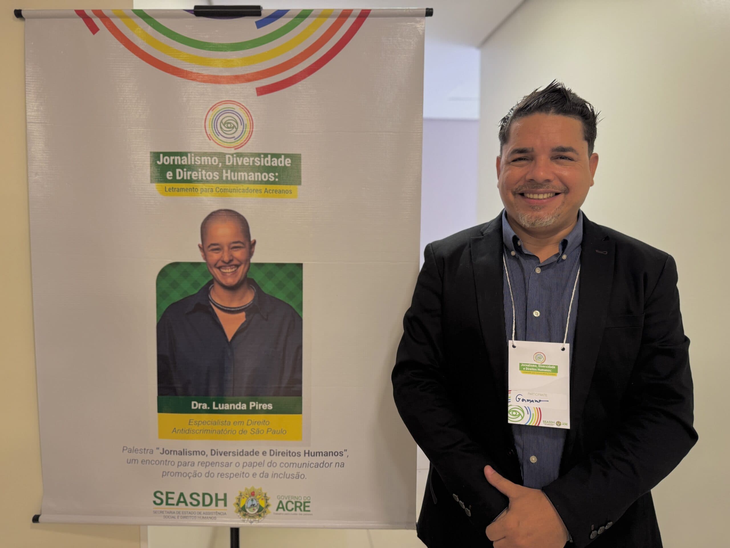 Germano disse que o encontro buscar capacitar comunicadores para diminuir abordagens sensacionalistas da comunidade na imprensa. Foto: Carolina Torres/Secom.