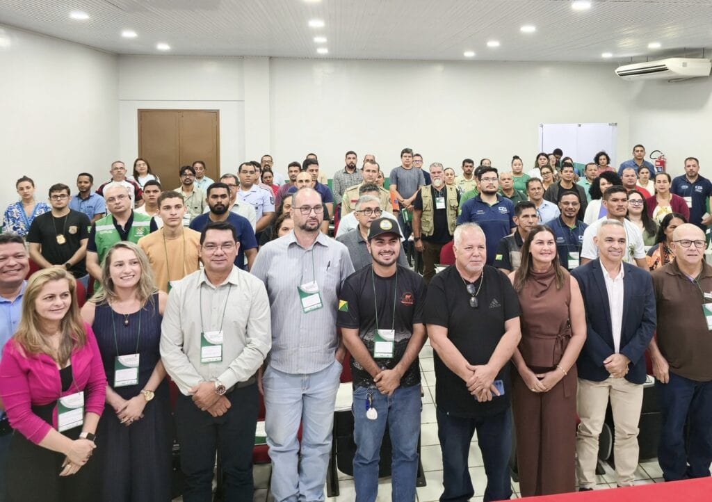 Município de Cruzeiro do Sul é palco de seminário realizado em prol da elaboração do Plano Integrado de Desenvolvimento Sustentável da Região do Juruá, no Acre. Foto: Marcos Santos/Secom