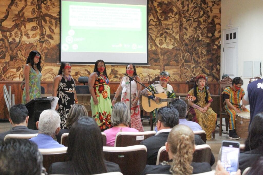 Grupo Yube Inu se apresentou no evento. Foto: Alice Hainã/OCA