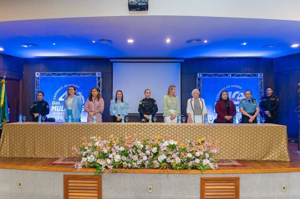 O evento contou com a presença de autoridades femininas de várias instituições do Acre. Foto: Matheus Holanda/PMAC