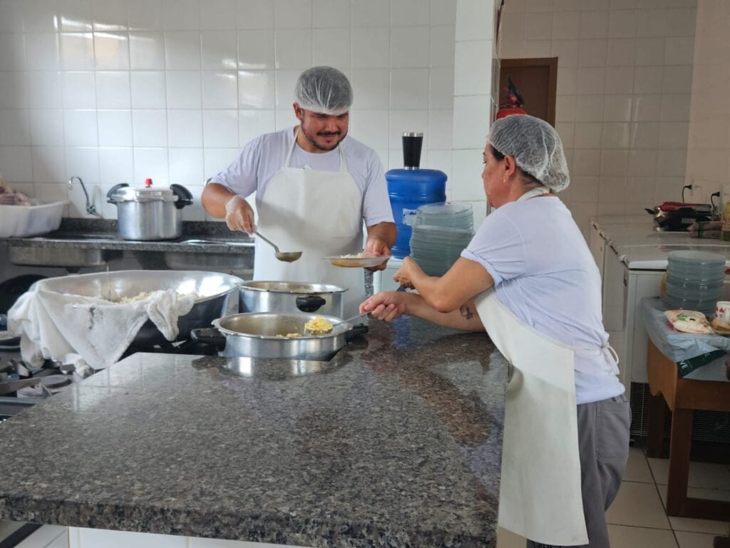Gleyson Nascimento: “Sentimento de gratidão em servir aos alunos”. Foto: Stalin Melo/SEE