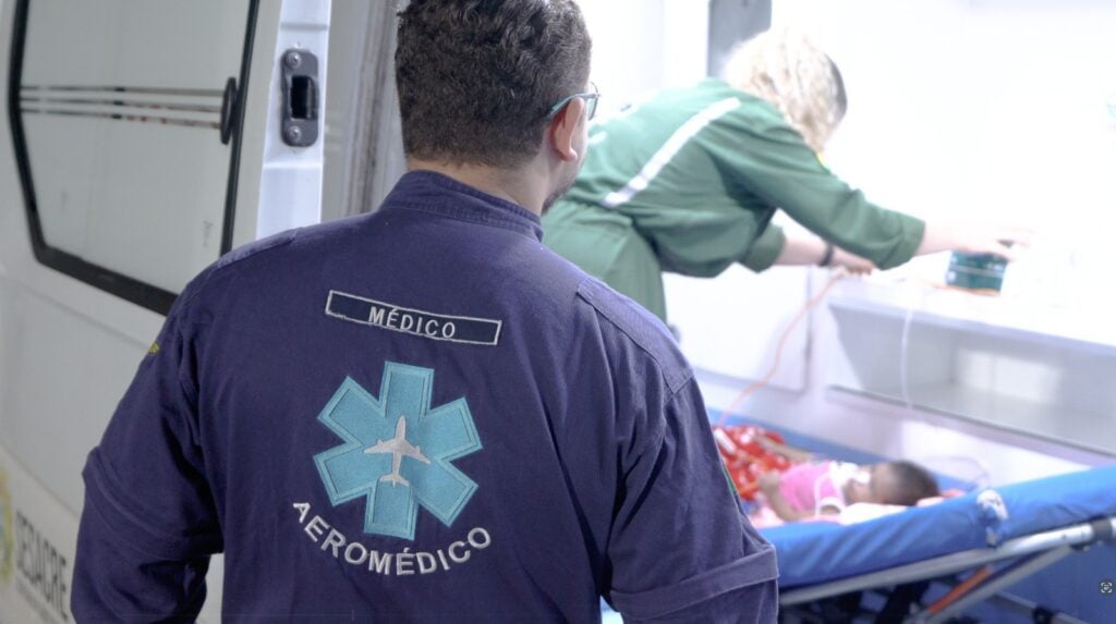 Transferência da bebê ocorreu por volta das 2h da madrugada. Foto: Alefson Domingos/Secom