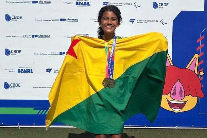 Aos 11 anos, a paratleta já acumula nove medalhadas. Foto: cedida