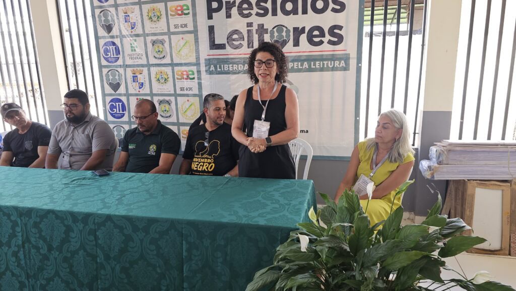 Vice-coordenadora do projeto Presídios Leitores, Maria Ana da Silva, ressaltou o poder da literatura em transformar vidas. Foto: Isabelle Nascimento/Iapen