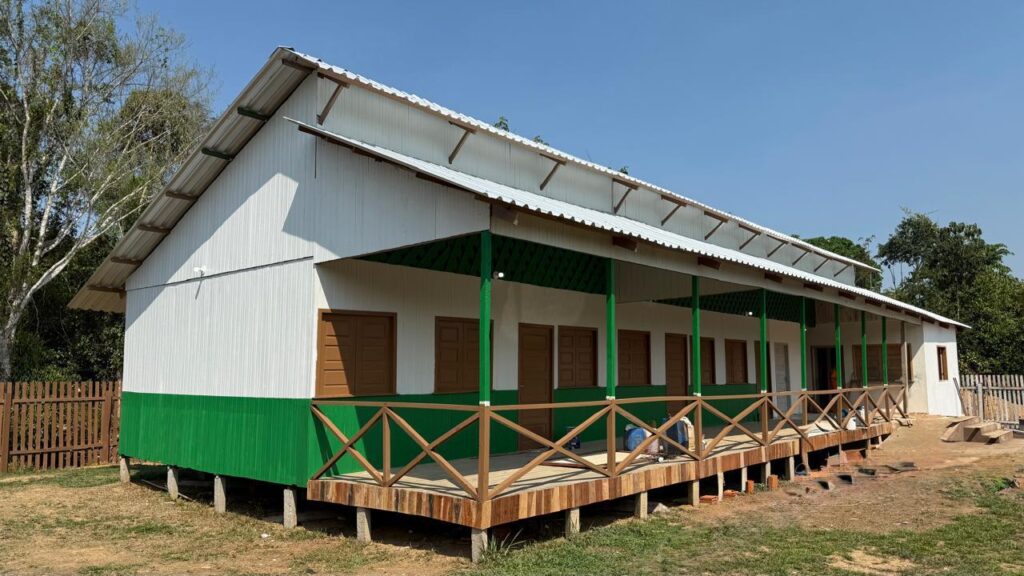 Escolas rurais e indígenas recebem manutenção em todo o estado. Foto: cedida