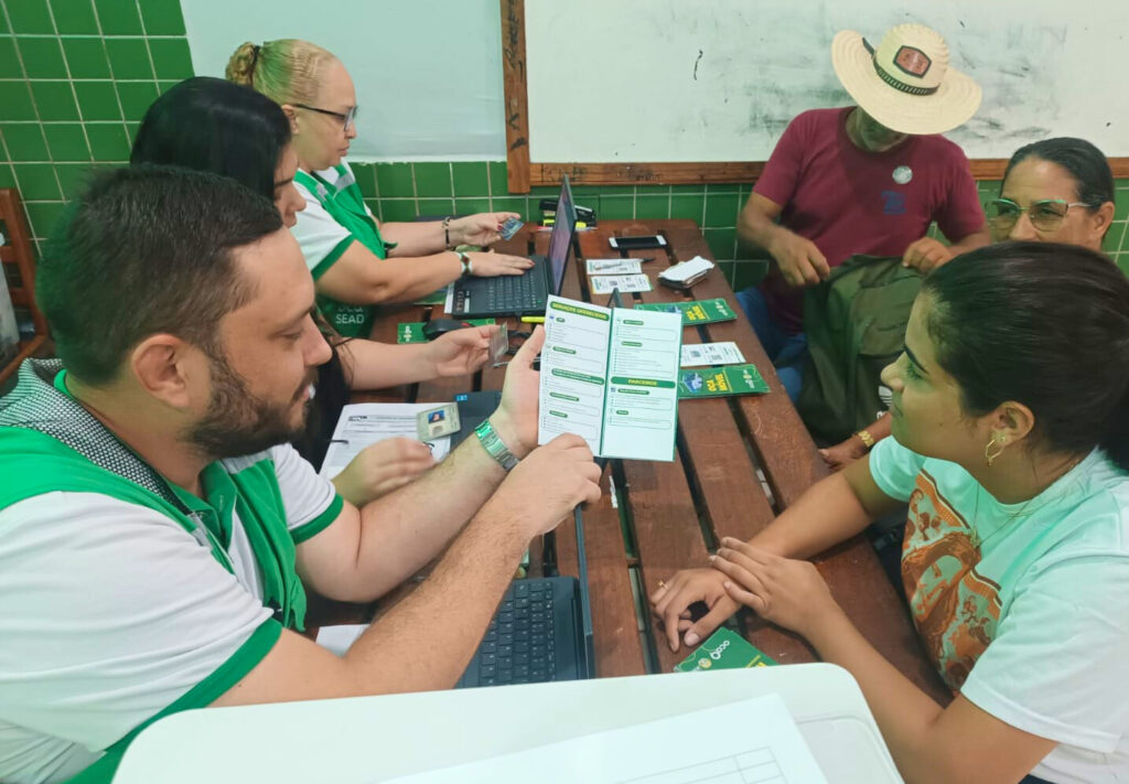 Unidade da OCA Móvel garante acesso à documentação essencial no Vale do Juruá. Foto: cedida