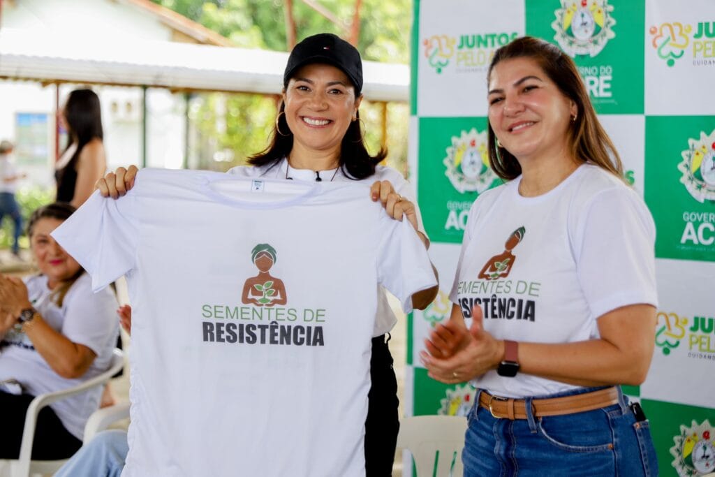 Vice-governadora e Rosana Cavalcante. Foto: Neto Lucena/Secom