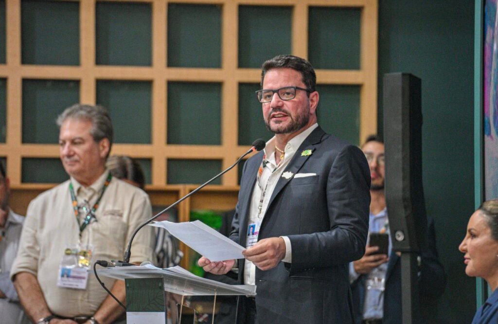 Governador Gladson Camelí destacou participação exitosa do Acre na COP30. Foto: Diego Gurgel/Secom.