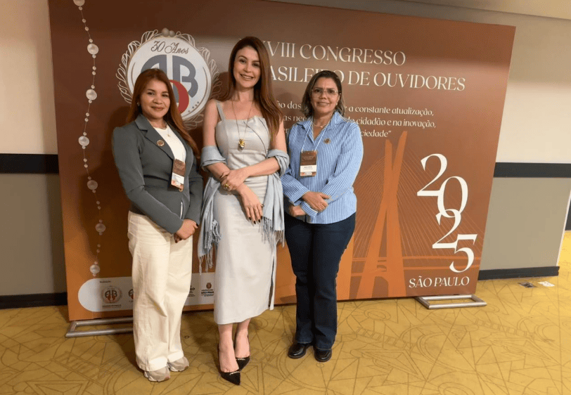 Controladora-geral e equipe da Ouvidoria-Geral. Foto: cedida