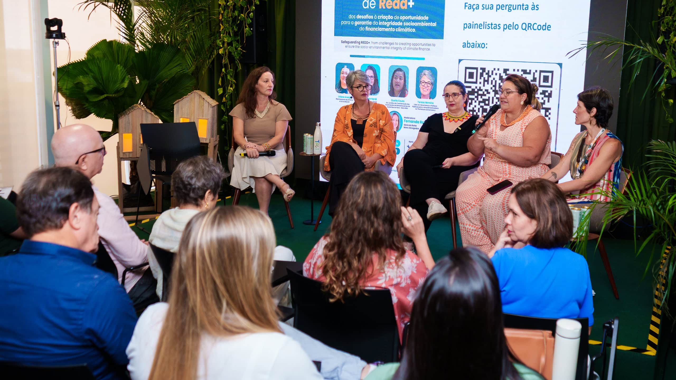 O painel reuniu gestores, representantes de povos indígenas, comunidades tradicionais, setor privado e especialistas . Foto: Uêslei Araújo/Sema