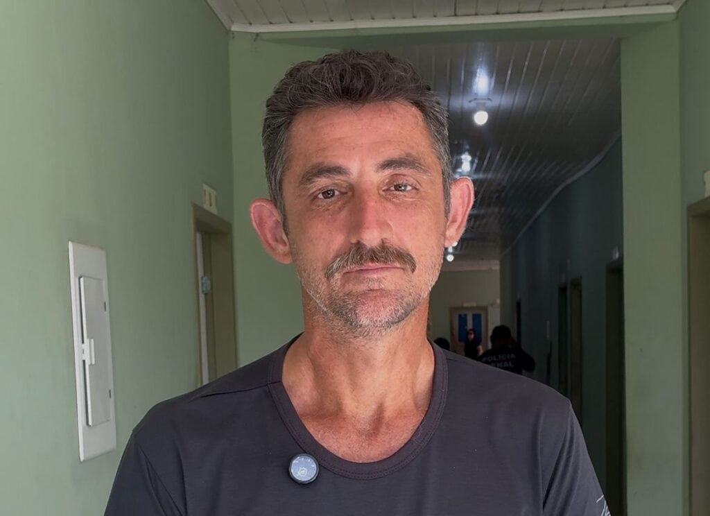 Diretor Édson Menezes menciona critérios e importância das portarias de trabalho nas unidades prisionais. Foto: Diogo José/Iapen