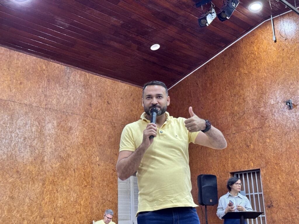 Secretário Aberson Carvalho destaca a relevância do modelo para a educação acreana. Foto: Douglas Bocardi