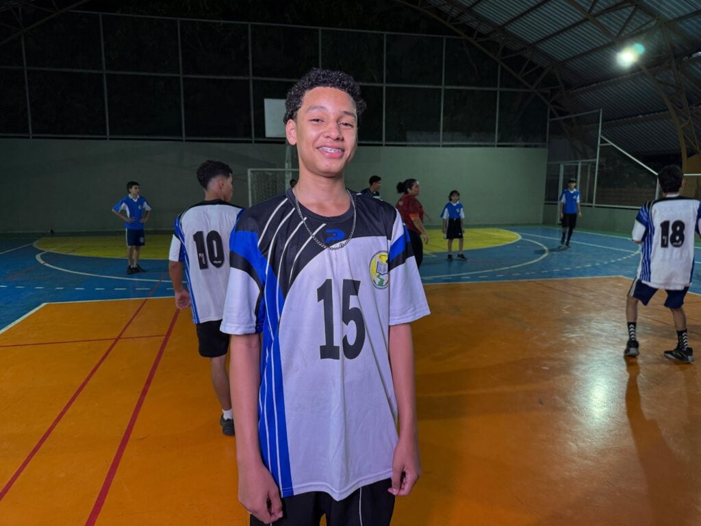 Para Henrique, o esporte ajuda a se manter longe da ociosidade. Foto: Jorge Feitosa/SEE