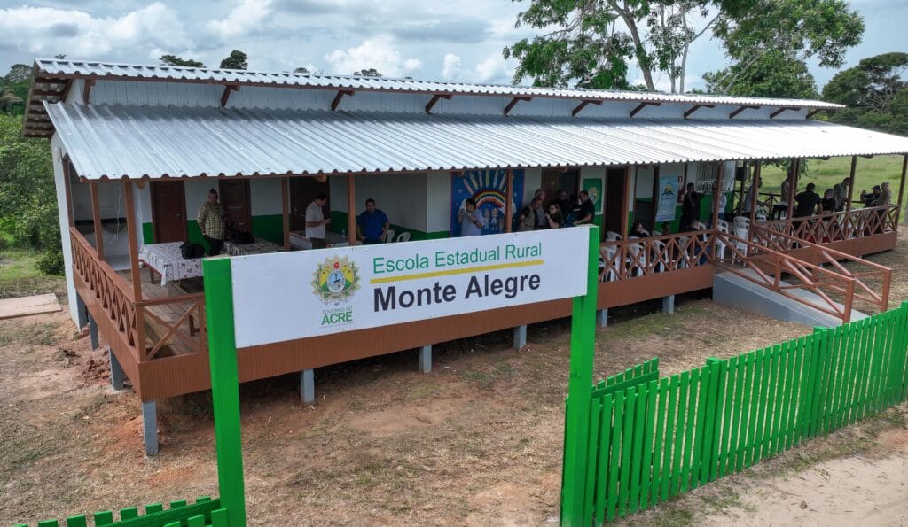 Mais de 65% das escolas do estado são na zona rural ou ribeirinhas. Foto: Diego Gurgel/Secom