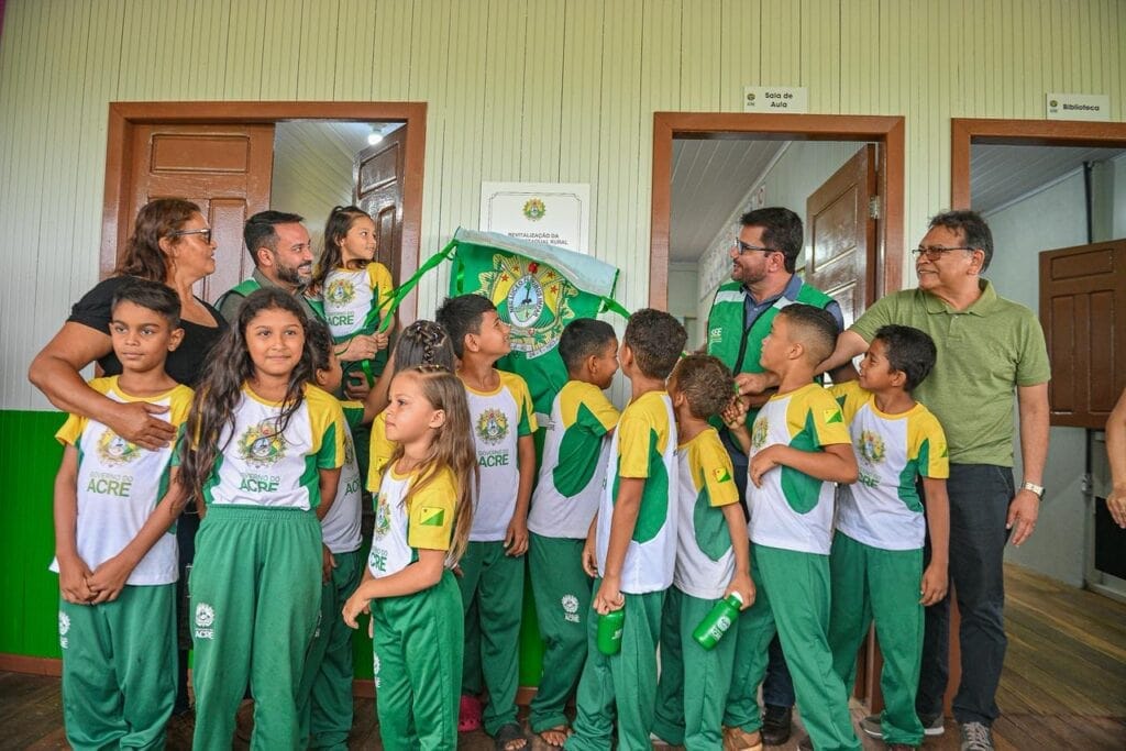 Escola foi revitalizada para melhor atender à comunidade, já que também funciona como ponto de referência. Foto: Diego Gurgel/Secom