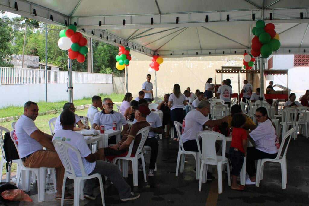 Celebração reuniu servidores, parceiros e doadores para um momento de reconhecimento e agradecimento. Foto: Tiago Araújo/Sesacre