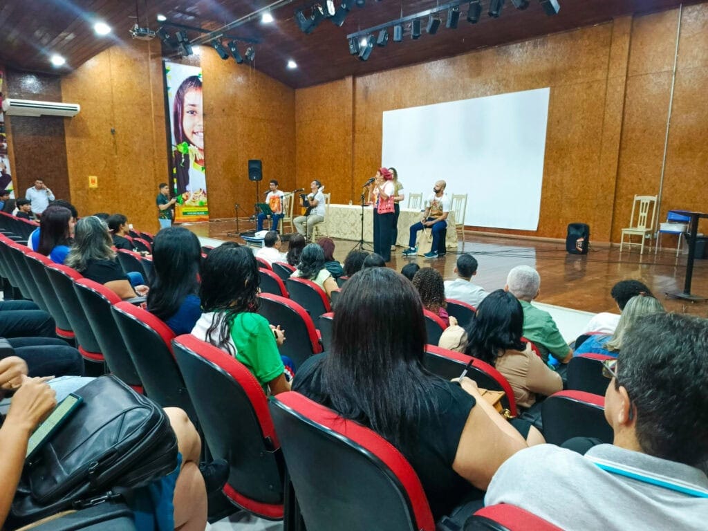 Evento acontece na Escola Armando Nogueira. Foto: Dayana Soares/SEE
