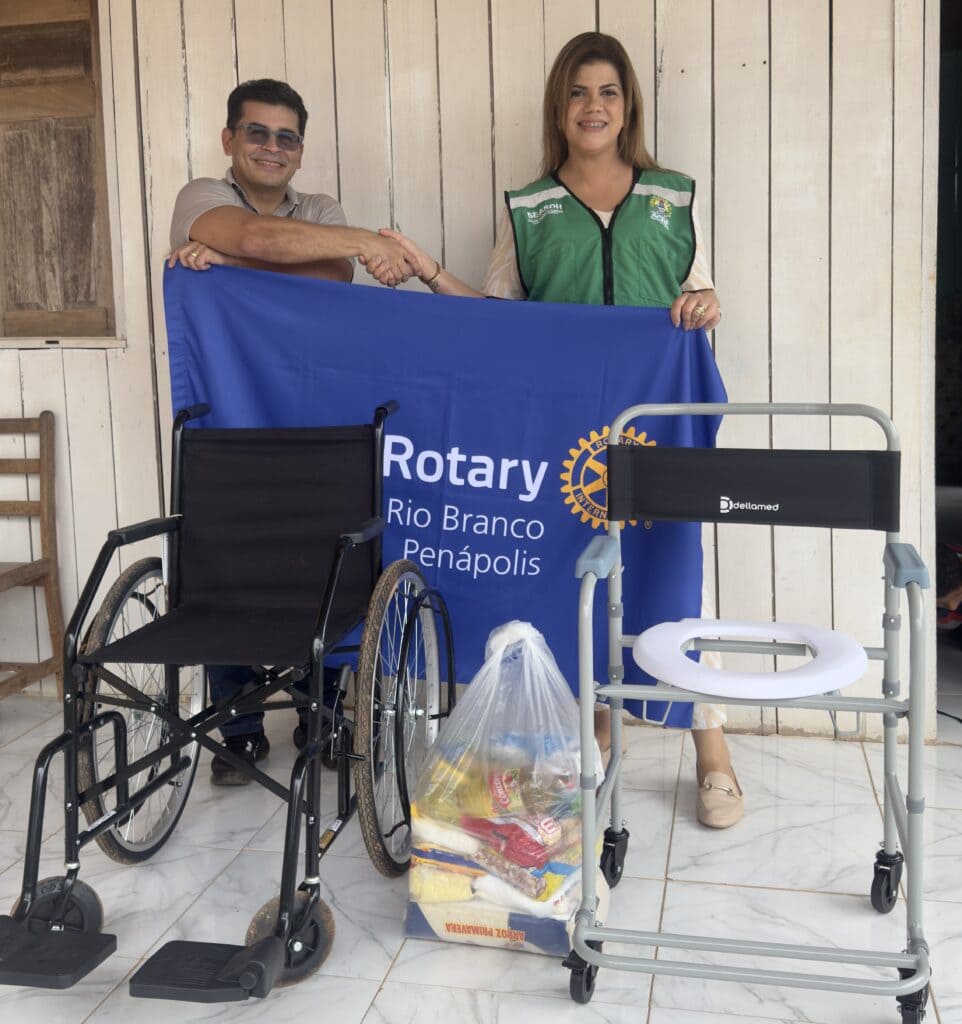 Presidente do Rotary destacou o comprometimento da vice-governadora e titular da SEASDH, Mailza Assis, na parceria. Foto: Fernando Santtos/SEASDH