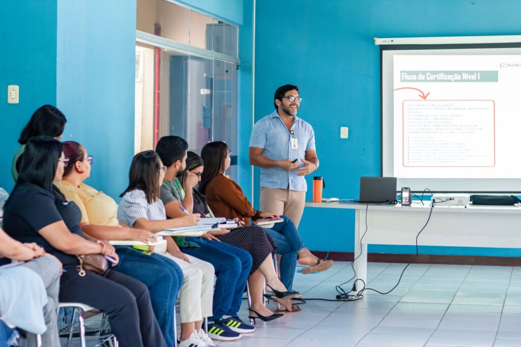 Instituições de ensino públicas e privadas participaram da apresentação. Foto: Gleison Luz/Fundhacre
