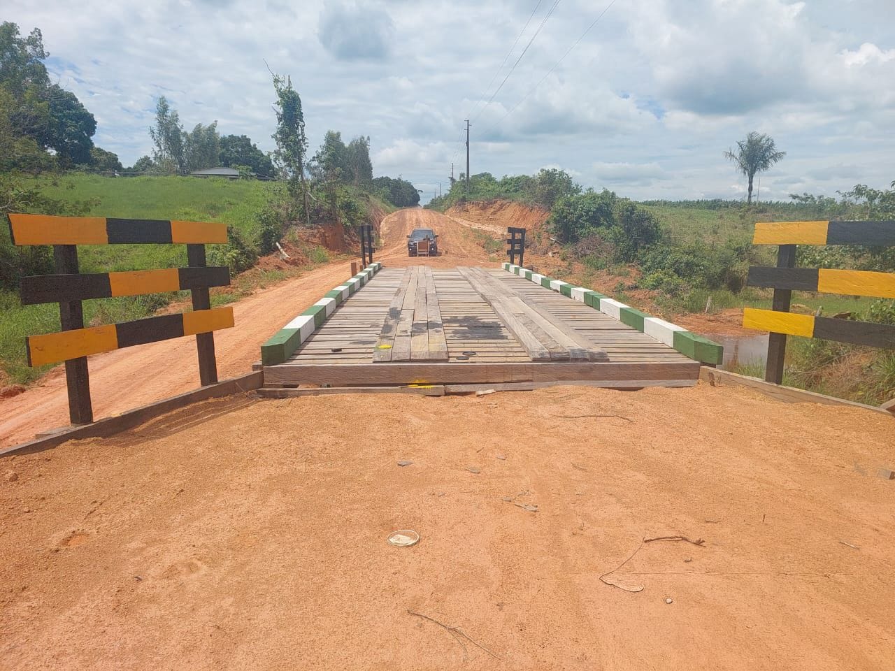 Deracre finaliza drenagens e aterros e prepara base dos ramais do Bengala e Progresso. Foto: Ascom/Deracre