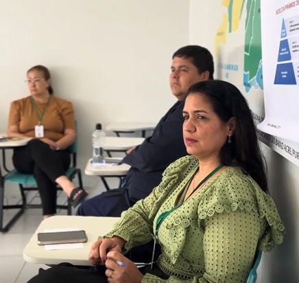 Luciana Carvalho é gerente da Policlínica do Tucumã e também participou da oficina. Foto: Luanna Lins