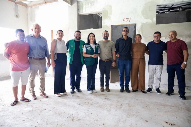 Governadora em exercício Mailza visita obras do Hospital de Feijó e reforça compromisso com a conclusão da reforma