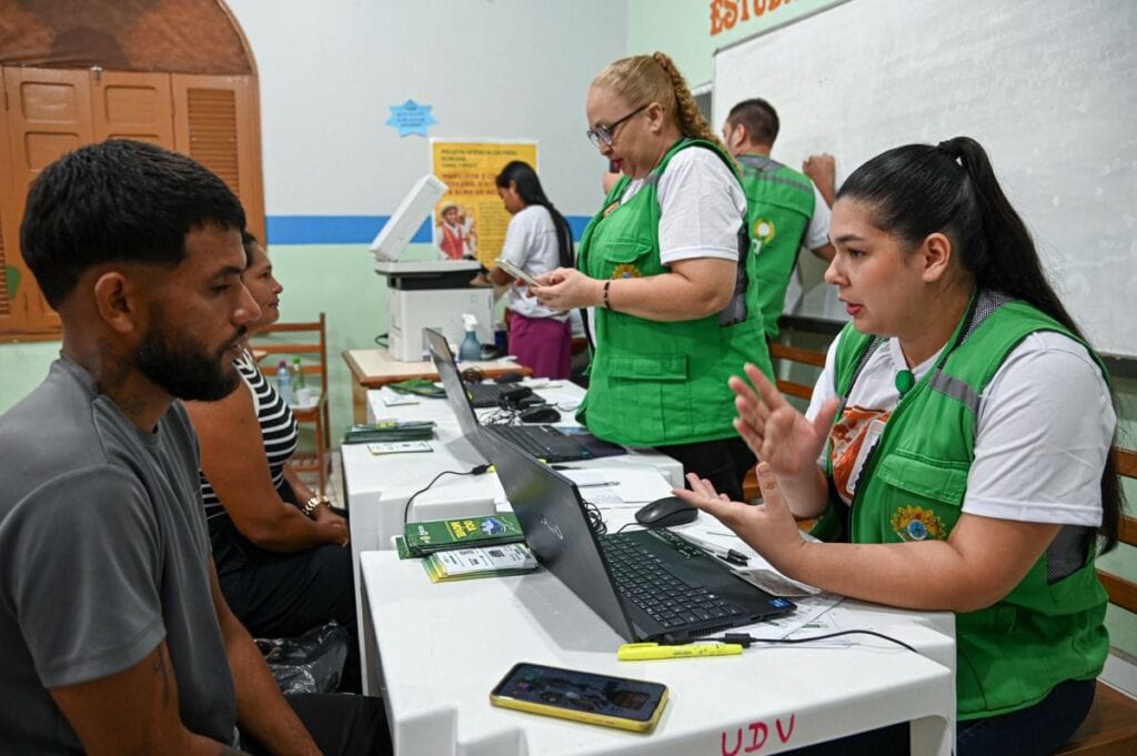 Unidade itinerante da OCA leva cidadania aos moradores de Marechal Thaumaturgo. Foto: Gleilson Miranda/TJAC