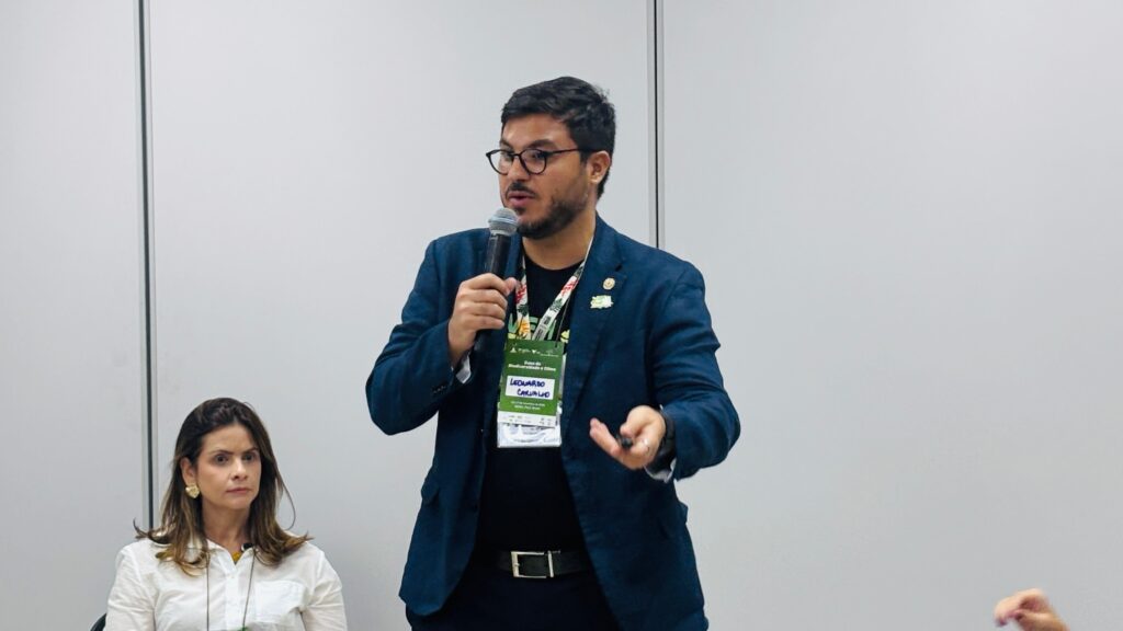 Secretário Leonardo Carvalho ressalta que o Acre vem mostrando na COP30 que é possível aumentar a produção e, ao mesmo tempo, conservar as florestas. Foto: Ana Thaís Cordeiro/Sema