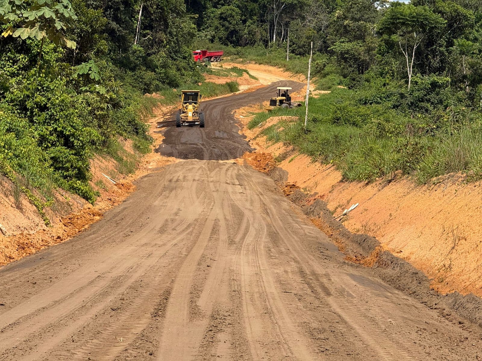 Ramal da Bananeira recebe investimentos de mais de R$ 1,2 milhão em Rodrigues Alves. Foto: Ricarlene Silva/Deracre