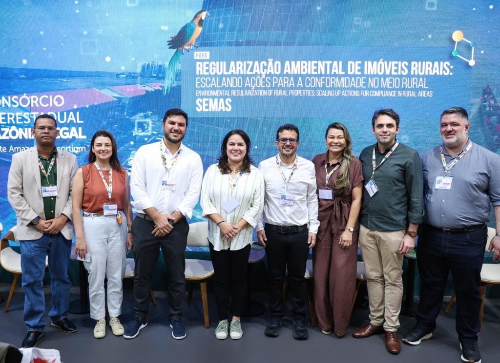 Painel contou com a participação de secretários da Amazônia e especialistas ligados ao tema da regularização ambiental. Foto: Pedro Devani/Secom.