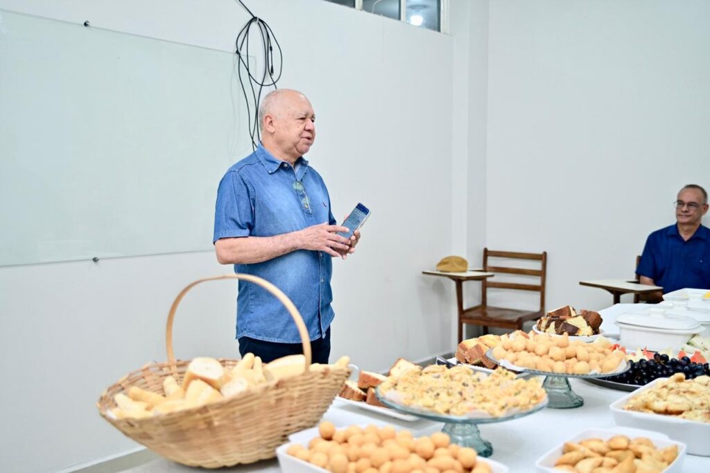 Pastor Luiz Gonzaga, presidente da Assembleia de Deus em Rio Branco, promoveu encontro como gesto de gratidão e acolhimento. Foto: Ingrid Kelly