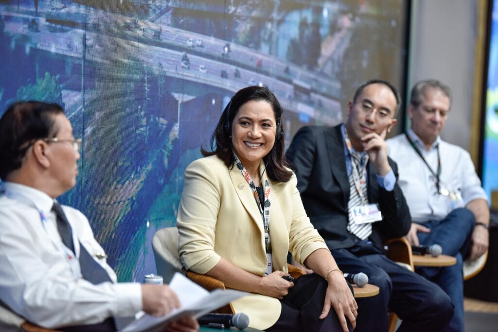 Mailza declarou que se sente honrada em representar o Estado do Acre em encontro que reúne lideranças comprometidas com o futuro sustentável do planeta. Foto: Pedro Devani/Secom.