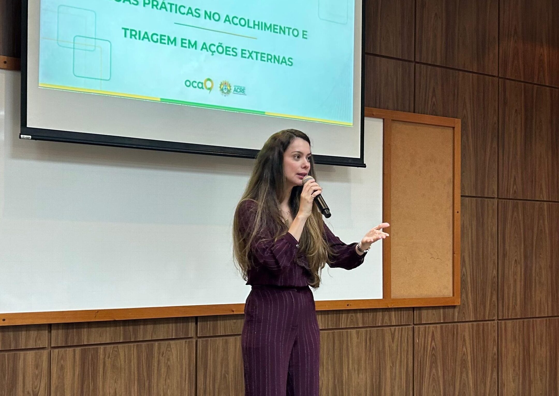 Oficina reúne servidores de diferentes áreas para aprimorar práticas de acolhimento ao cidadão. Foto: Ludymila Maia/OCA