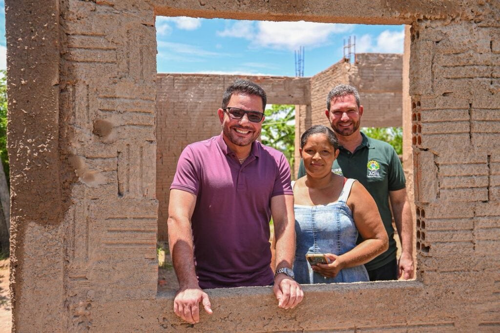 Visita ao assentamento destaca compromisso com a população contemplada pelo Minha Casa, Minha Vida Rural. Foto: Diego Gurgel/Secom