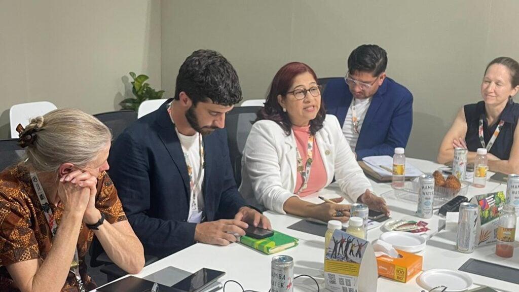 Presidente do IMC foi convidada pela diretora da Fundación Natura Bolívia, María Teresa Vargas, para reunião com autoridades bolivianas. Foto: Ângela Rodrigues/IMC