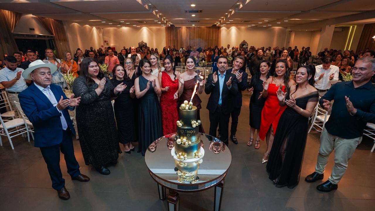 Servidores, autoridades e parceiros durante a cerimônia dos 15 anos da OCA e entrega do Prêmio de Reconhecimento Público. Foto: Samuel Moura/Secom