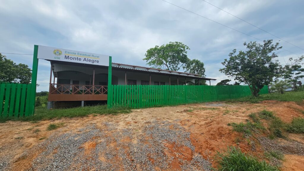 Avanços alcançados, em detalhes mostram que 76 escolas rurais foram atendidas, com 48 já concluídas e 26 em execução; 50 escolas indígenas revitalizadas, sendo que 24 já foram entregues; e investimentos que somam mais de 30 milhões tendo como fonte de recursos próprios. Foto: cedida