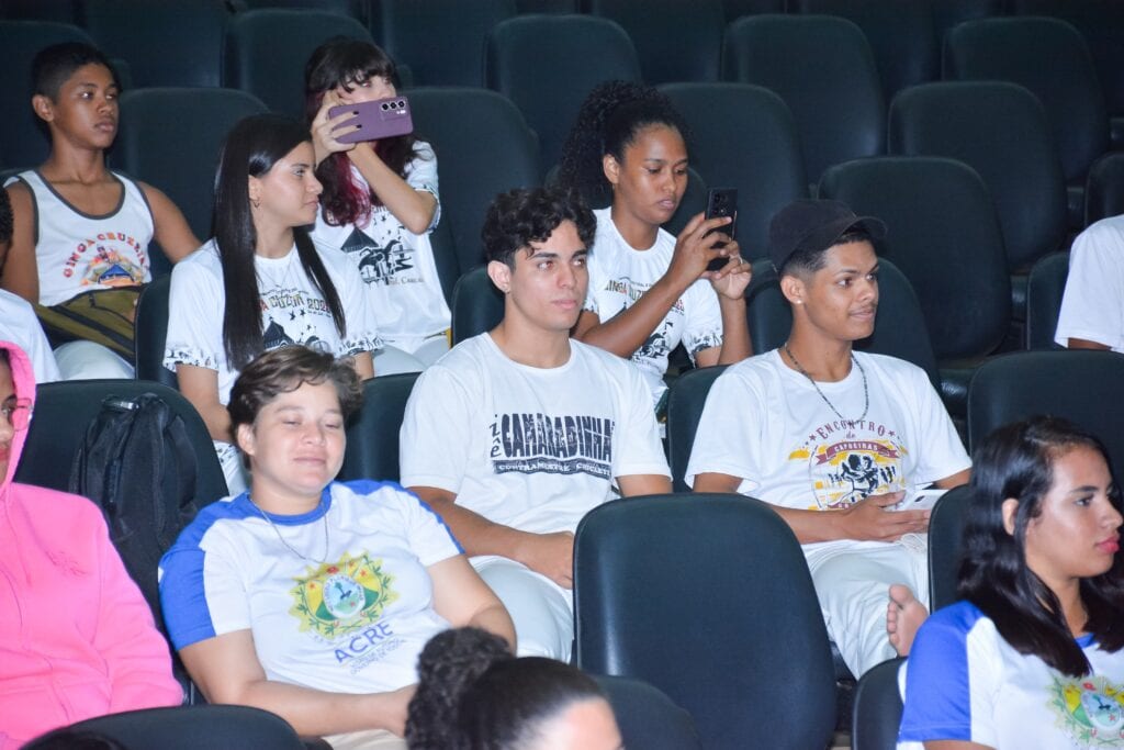 Presença de estudantes reforça a importância do evento. Foto: Marcos Santos/ Secom