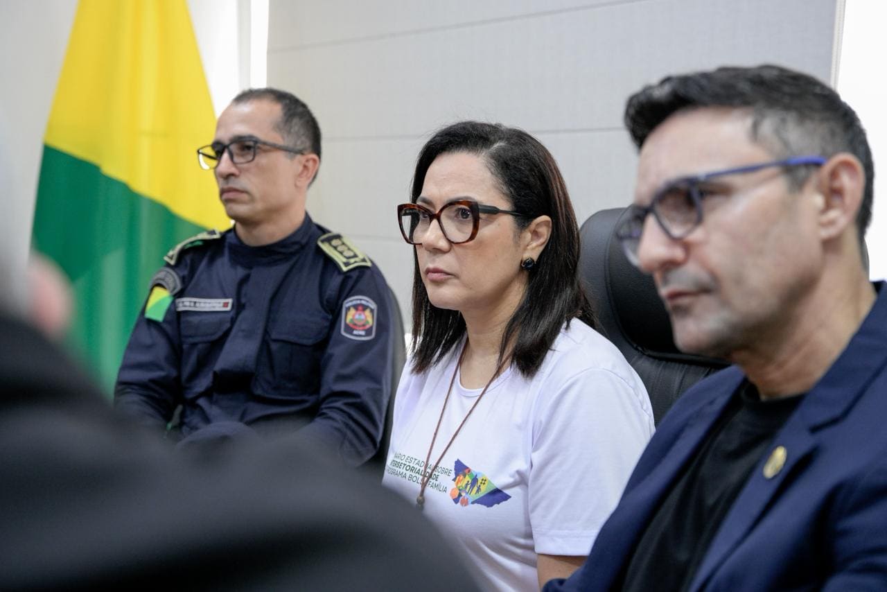 Mailza destaca a importância de alinhar o diálogo com parlamentares de Feijó. Foto: Clemerson Ribeiro/Secom