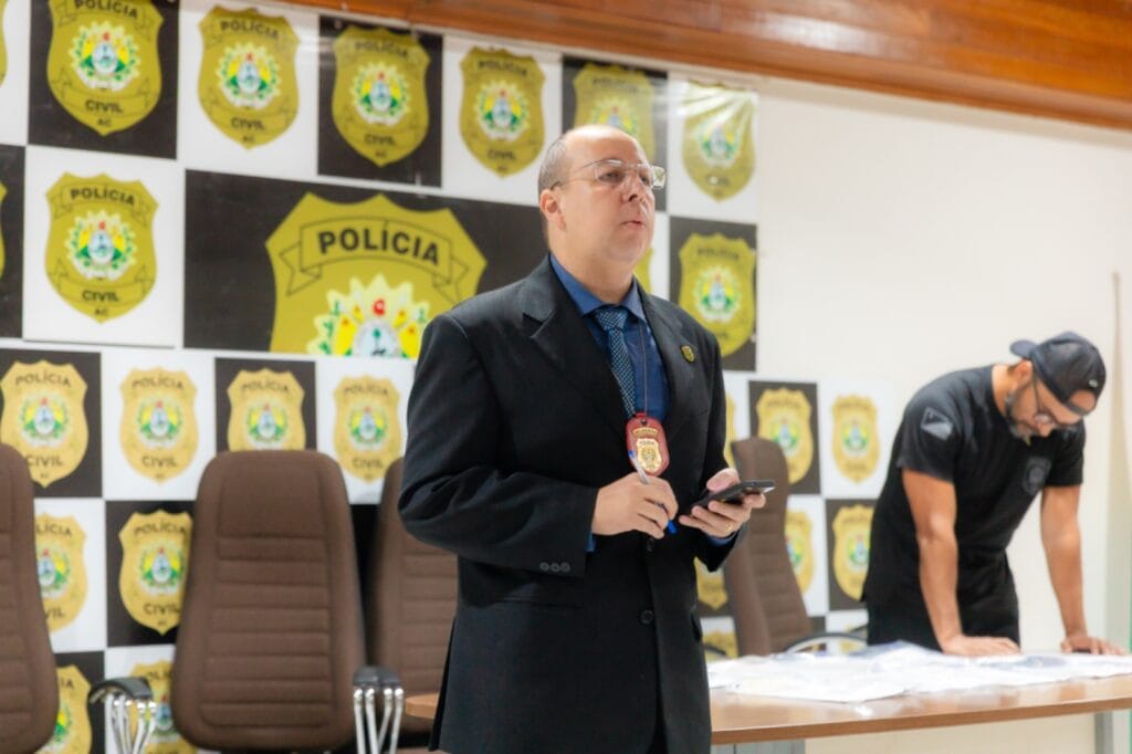 Delegado Gustavo Neves destaca compromisso contínuo da Draco no enfrentamento às organizações criminosas. Foto: assessoria/PCAC