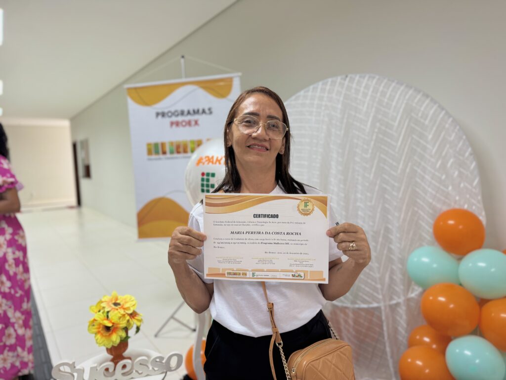 Maria concluiu os estudos e fez o curso de MEI. Foto: Carolina Torres/Secom.