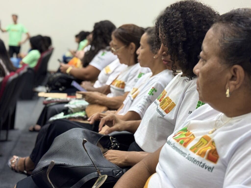 Foram certificadas 27 mulheres para o mercado de trabalho. Foto: Carolina Torres/Secom.